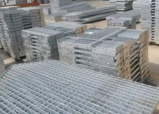 Roof Safety Walkway Aluminum Steel Grating Walkway For Stairs