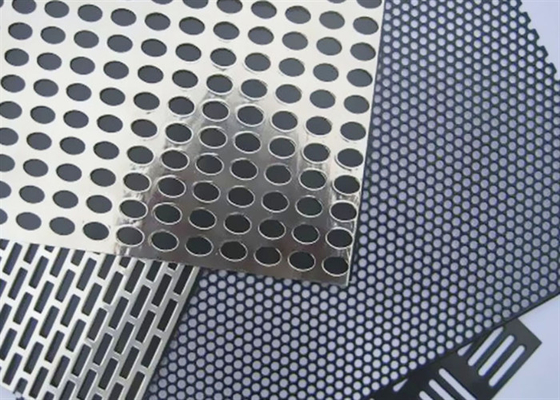 El alambre perforado perforado Mesh Square/Presidente hexagonal del metal 2m m del agujero asa a la parrilla 4x8