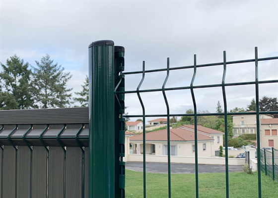 Recinto de alambre de hierro con malla V Recinto triangular de flexión para carretera / patio 1.8 * 2.4m
