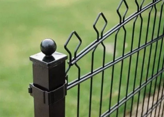 Recinto de alambre de doble bucle de 6x7 pies con poste para la seguridad 2.0 * 2.5m * 4.0mm