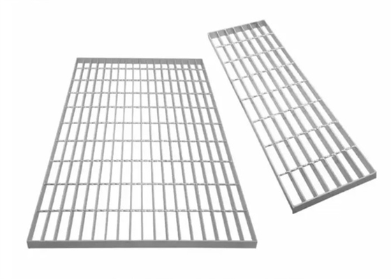 Grilla de pasarela de acero galvanizado soldado para la planta de acero 40 * 5mm
