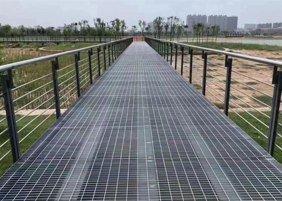 Materiales de construcción de la industria de acero para el suelo de rejilla para plataforma de pasarela