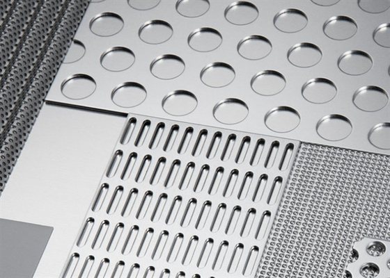 Maquillaje perforado revestido con polvo en acero con bajo contenido de carbono para escaleras de construcción
