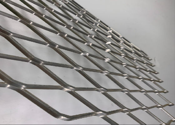 Agujero 7 * 12mm Expandido de malla de alambre de metal para la malla de filtro de combustible