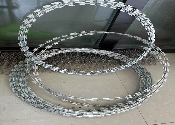 Construcción para instalaciones seguras y áreas públicas