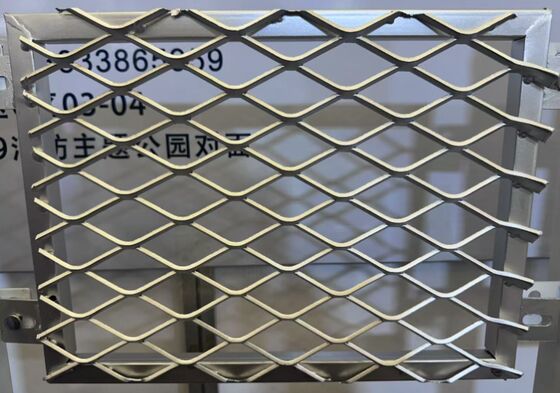 Rejillo de alambre metálico expandido con alta resistencia y ventilación personalizable