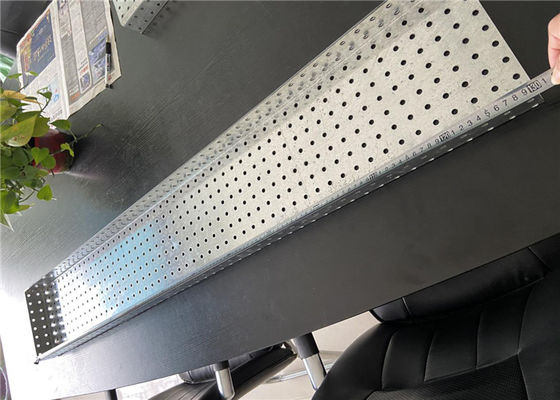 Los dinteles concretos G275 de la ventana galvanizaron la malla de alambre perforada