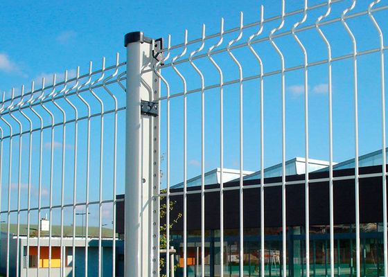 3d curvó el aeropuerto soldado con autógena de Mesh Triangle Fence Panel For del alambre