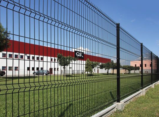 3d alambre curvado soldado con autógena de acero galvanizado Mesh Fence For Commercial Playgrounds