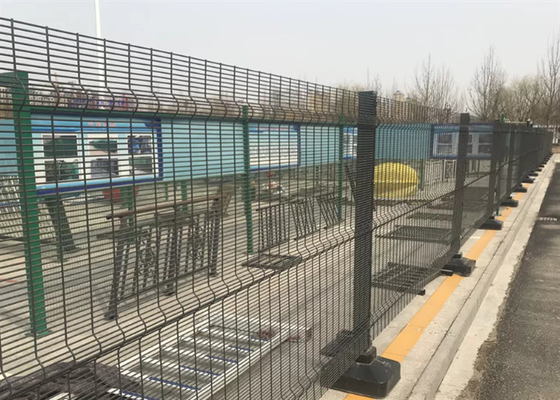 Casa galvanizada soldada con autógena cerca de alta seguridad del OEM 4.0m m 358 76.2 x 12.7m m